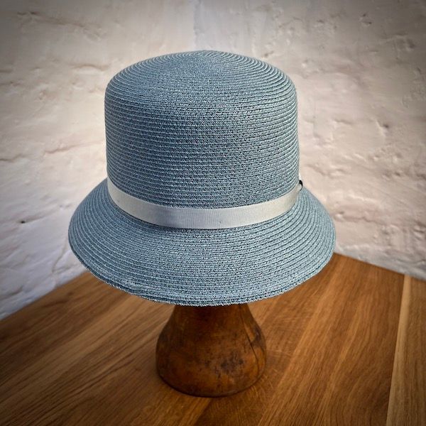 1930 Haube in stahl - Dotty&Dan